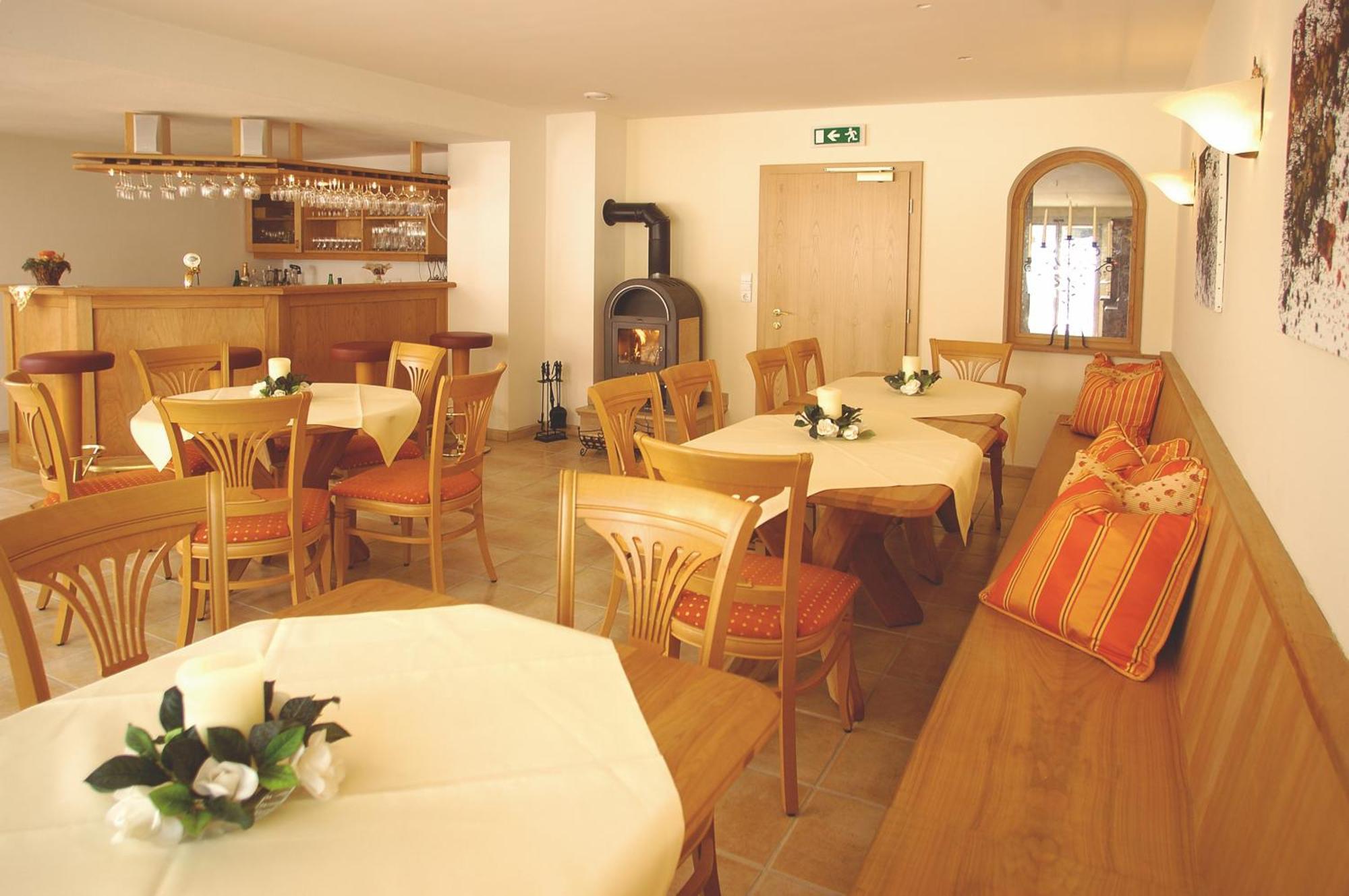 Bed & Breakfast Landhaus Strasser Söll Exterior foto