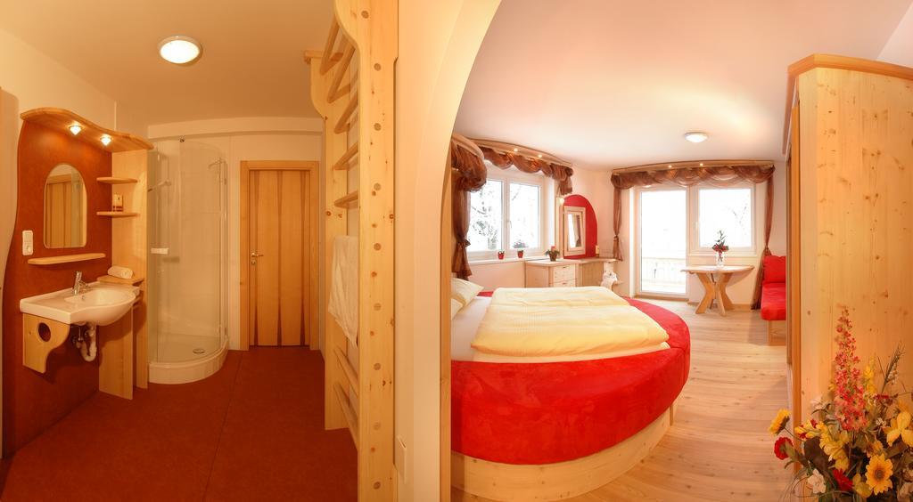 Bed & Breakfast Landhaus Strasser Söll Exterior foto